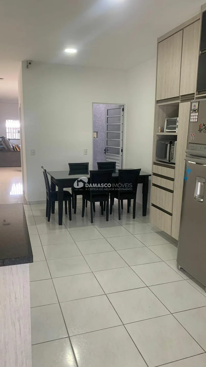Sobrado à venda 3 Quartos, 1 Suite, 2 Vagas, 300M², Vila Alpina, São Paulo - SP