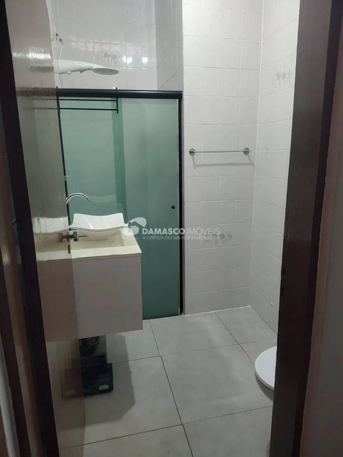 SOBRADO BAIRRO FUNDAÇÃO
