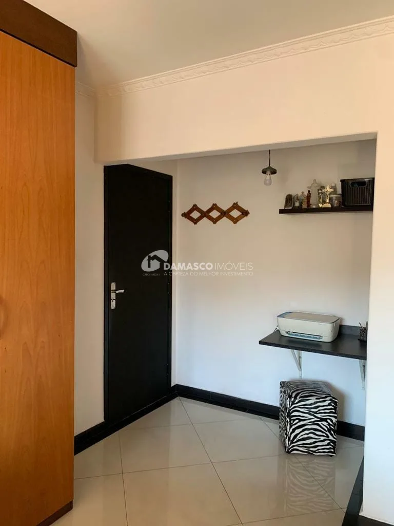 Sobrado à venda 3 Quartos, 1 Suite, 4 Vagas, 383M², Cerâmica, São Caetano do Sul - SP