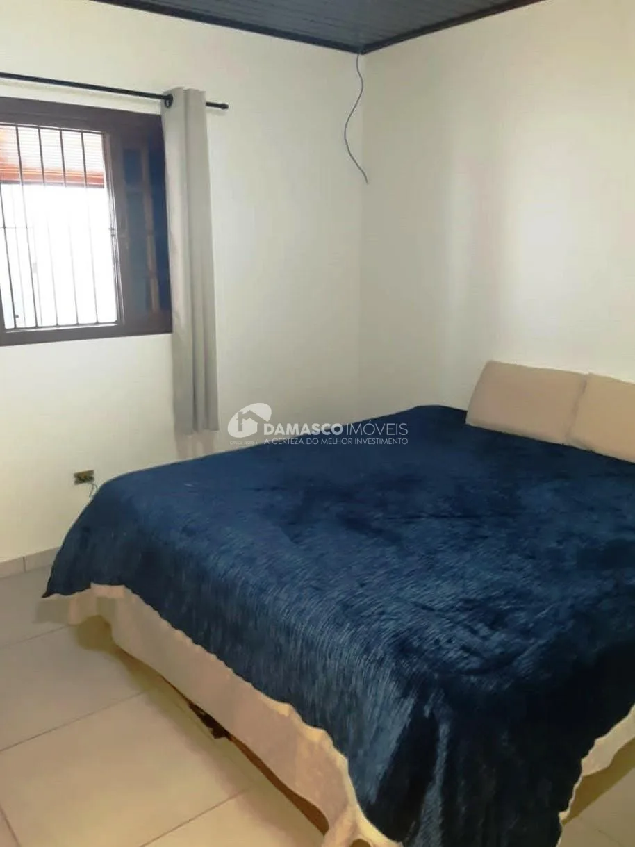 Chácara à venda 4 Quartos, 3 Suítes, 10 Vagas, Horto F Dois, Mairinque - SP
