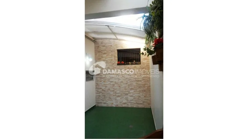 Sobrado à venda 3 Quartos, 1 Suite, 5 Vagas, 226M², Santa Maria, Santo André - SP