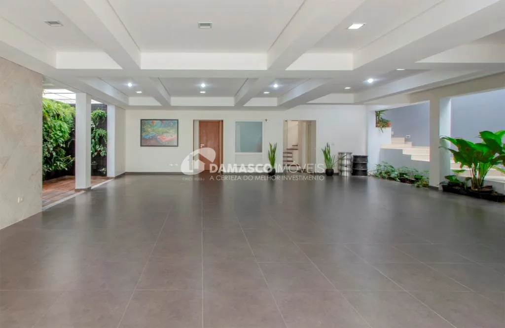 Sobrado à venda 4 Quartos, 4 Suites, 6 Vagas, 550M², Jardim São Caetano, São Caetano do Sul - SP