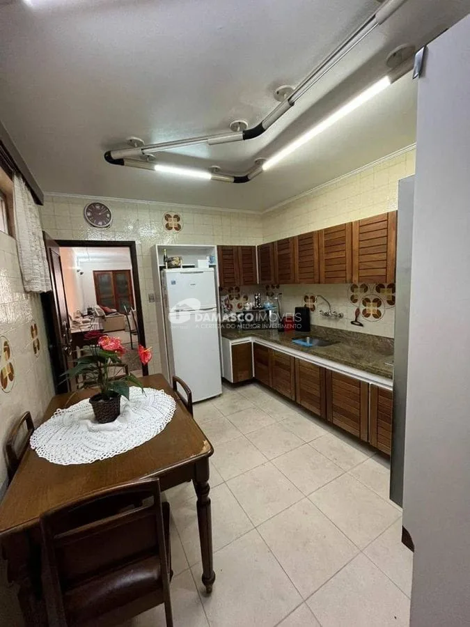 Sobrado à venda 3 Quartos, 3 Suites, 4 Vagas, 355M², Osvaldo Cruz, São Caetano do Sul - SP