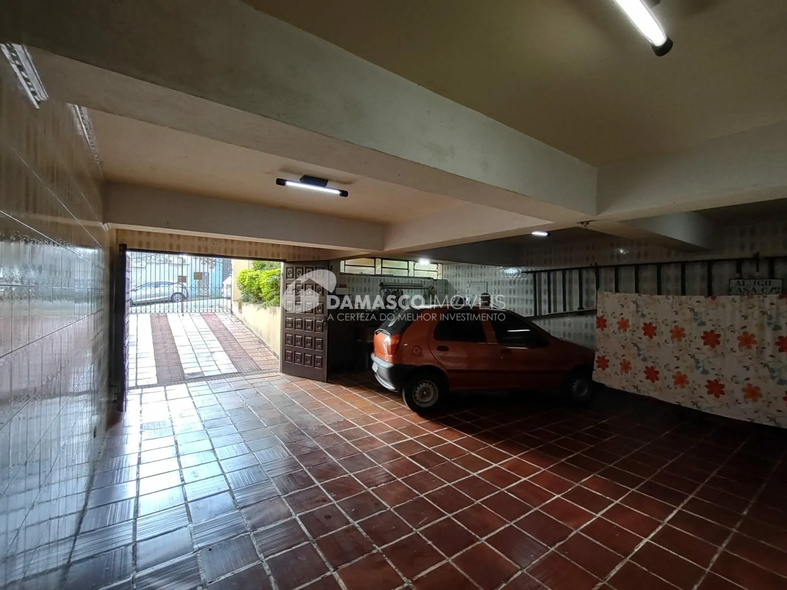 Sobrado para Locação 4 Quartos, 1 Suite, 5 Vagas, 370M², Vila Metalúrgica, Santo André - SP