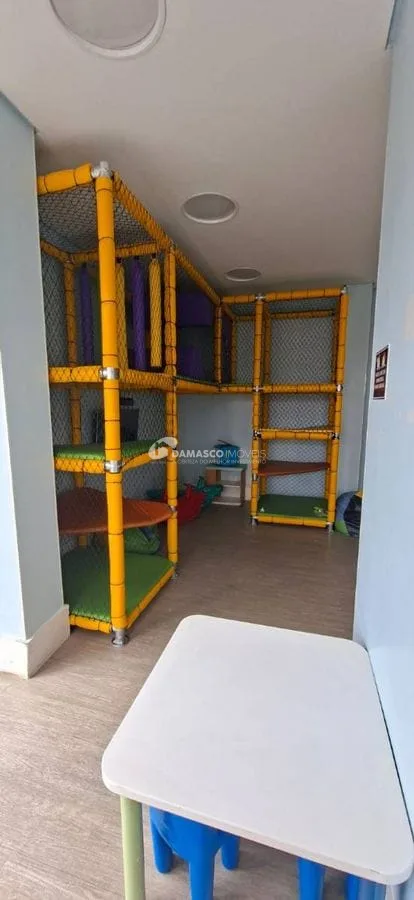 Apartamento com lazer