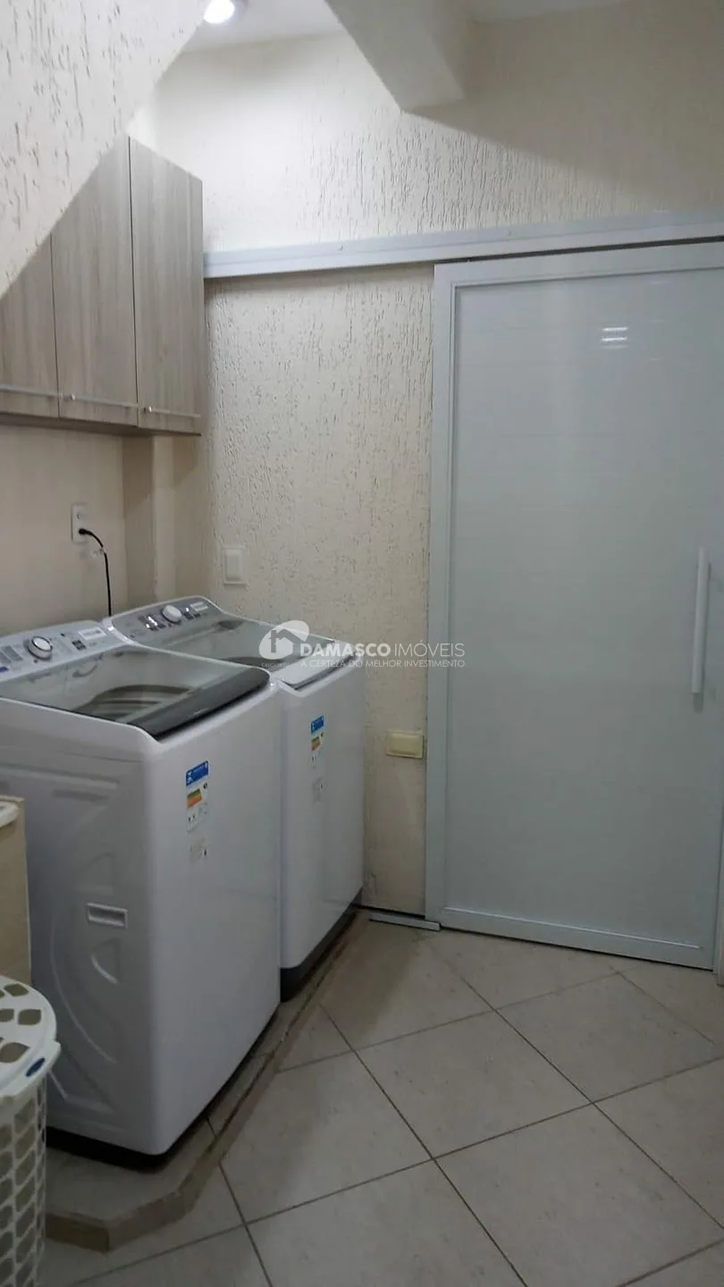 Casa à venda 3 Quartos, 1 Suite, 10 Vagas, 259M², Santa Maria, Santo André - SP