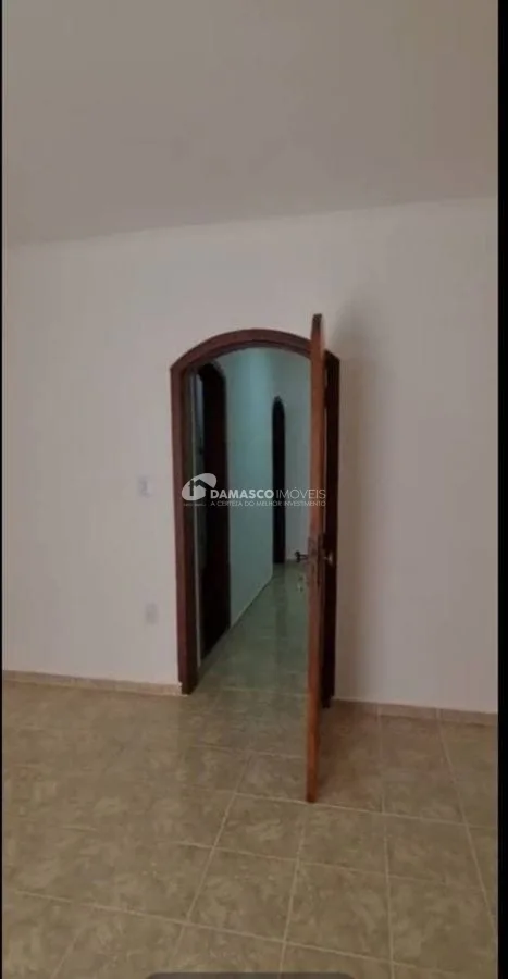 Sobrado a venda 3 dormitórios