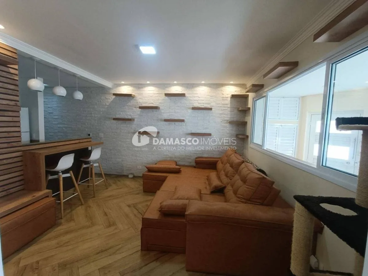 Sobrado à venda 2 Quartos, 2 Suites, 3 Vagas, Fundação, São Caetano do Sul - SP