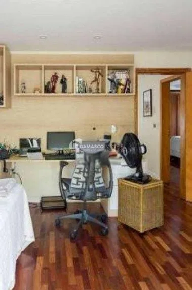 Sobrado à venda 4 Quartos, 3 Suites, 4 Vagas, 260M², Jardim São Caetano, São Caetano do Sul - SP
