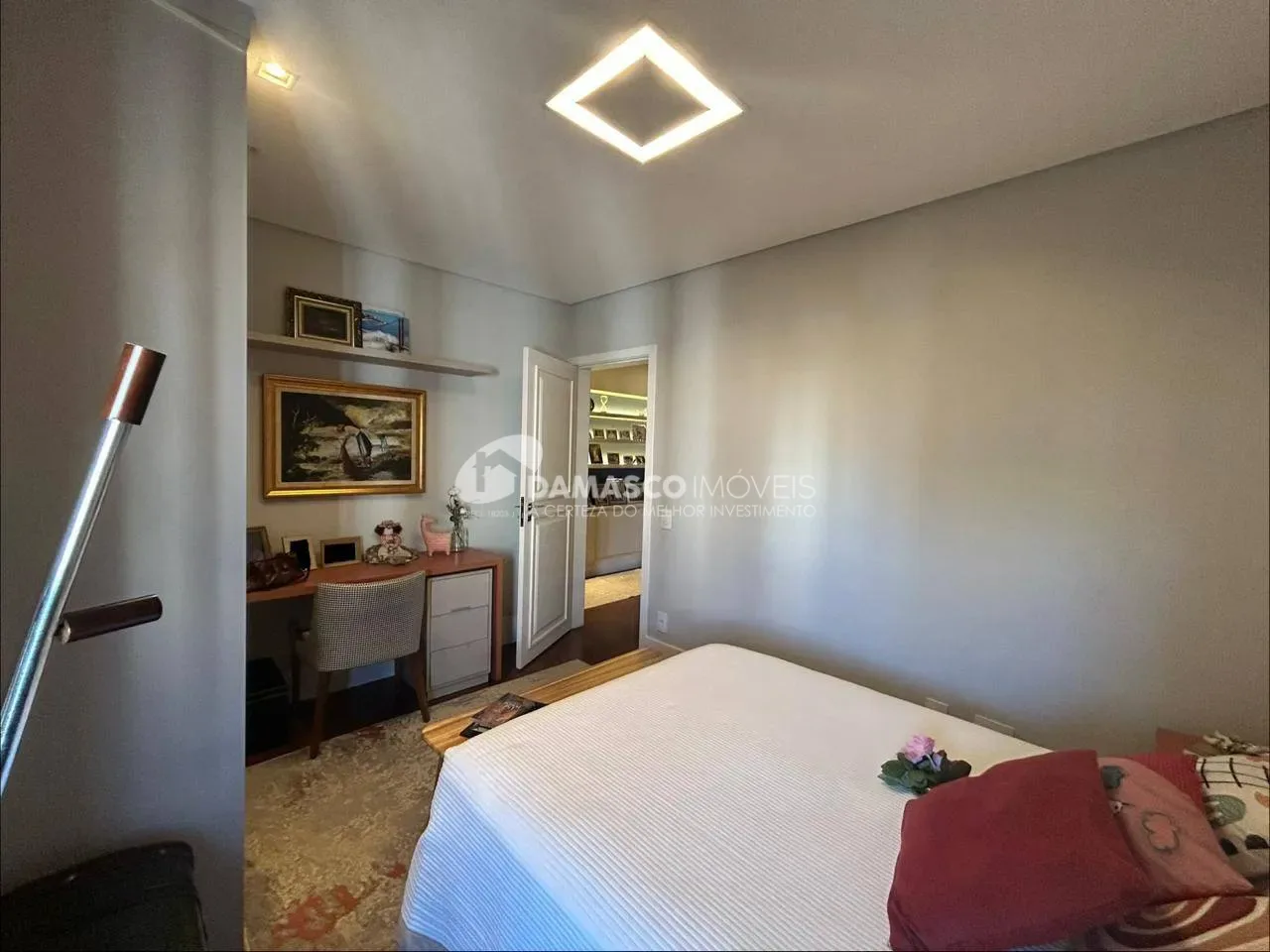 Apartamento de Alto Padrão à Venda no Santo Antônio, São Caetano do Sul | 238 m² | 4 Dormitórios | 2 Suítes