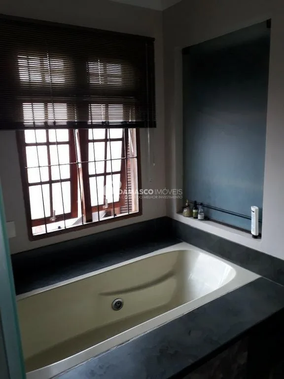 Sobrado à venda 3 Quartos, 1 Suite, 2 Vagas, 260M², Jardim Paraíso, Santo André - SP