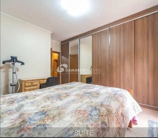 Casa à venda 3 Quartos, 1 Suite, 3 Vagas, 220M², Barcelona, São Caetano do Sul - SP