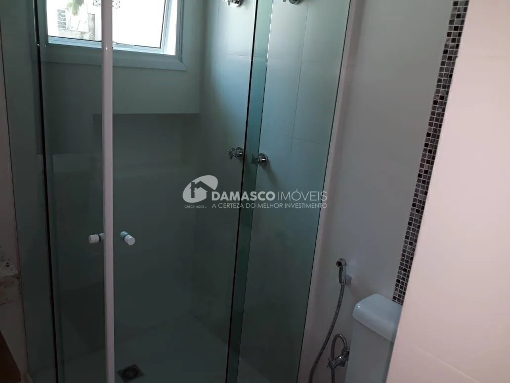 Sobrado à venda 3 Quartos, 3 Suites, 6 Vagas, 306M², Olímpico, São Caetano do Sul - SP