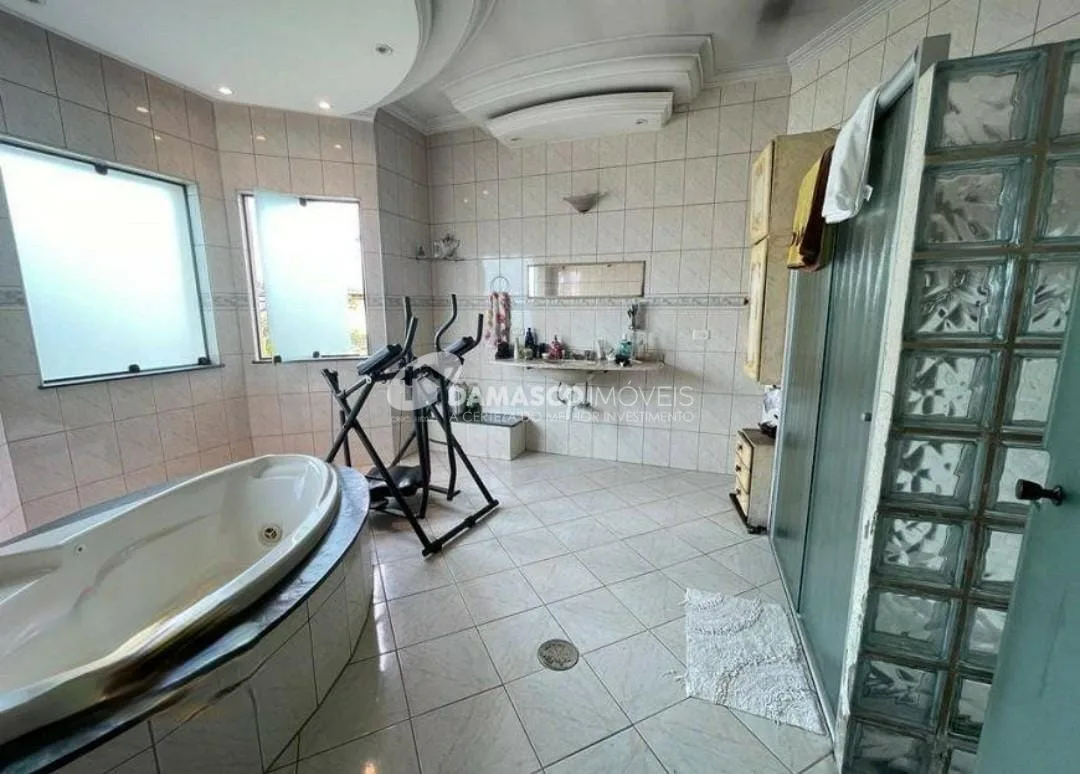 Sobrado à venda 4 Quartos, 4 Suites, 5 Vagas, 324M², Jardim São Caetano, São Caetano do Sul - SP