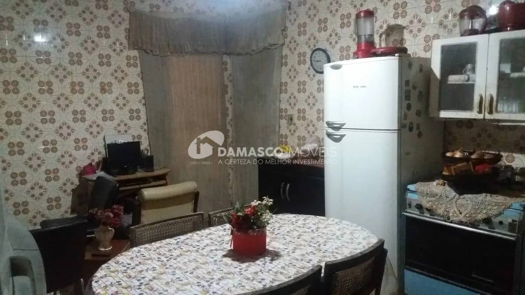 Casa à venda 2 Quartos, 2 Vagas, 98M², Vila Curuçá, Santo André - SP