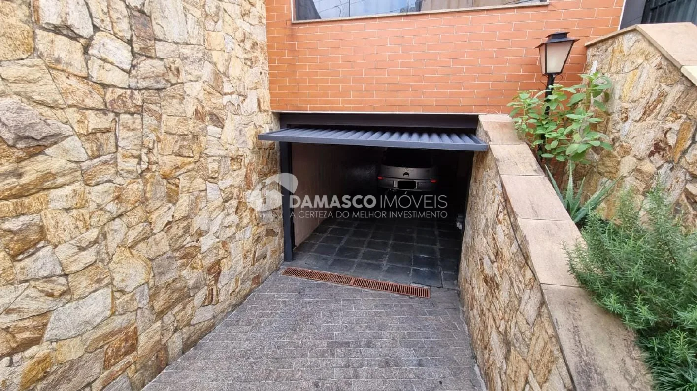 Sobrado à venda 3 Quartos, 1 Suite, 6 Vagas, 221M², Osvaldo Cruz, São Caetano do Sul - SP