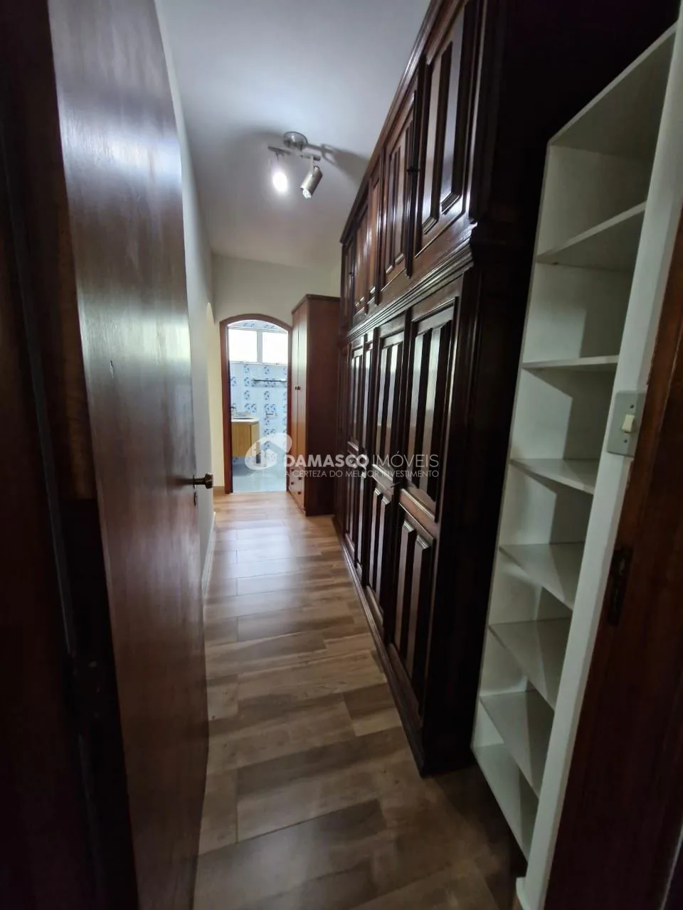 Casa à venda com 239m², Jardim São Caetano, São Caetano do Sul, SP