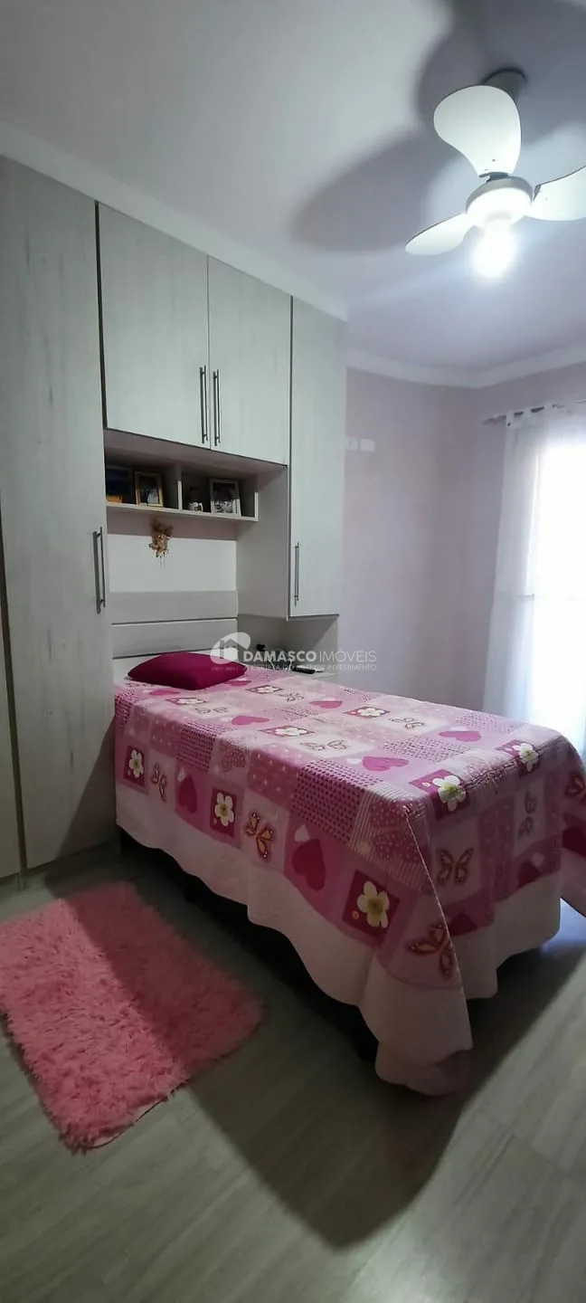 Sobrado à venda 3 Quartos, 3 Suites, 3 Vagas, Nova Gerty, São Caetano do Sul - SP