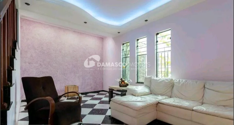 Sobrado à venda 3 Quartos, 1 Suite, 3 Vagas, 253M², Vila Alpina, São Paulo - SP