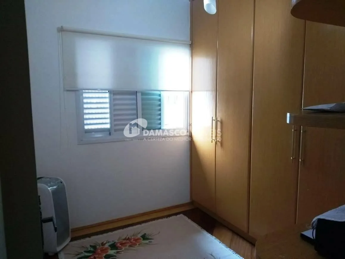 Sobrado à venda 3 Quartos, 1 Suite, 5 Vagas, 240M², Jardim, Santo André - SP