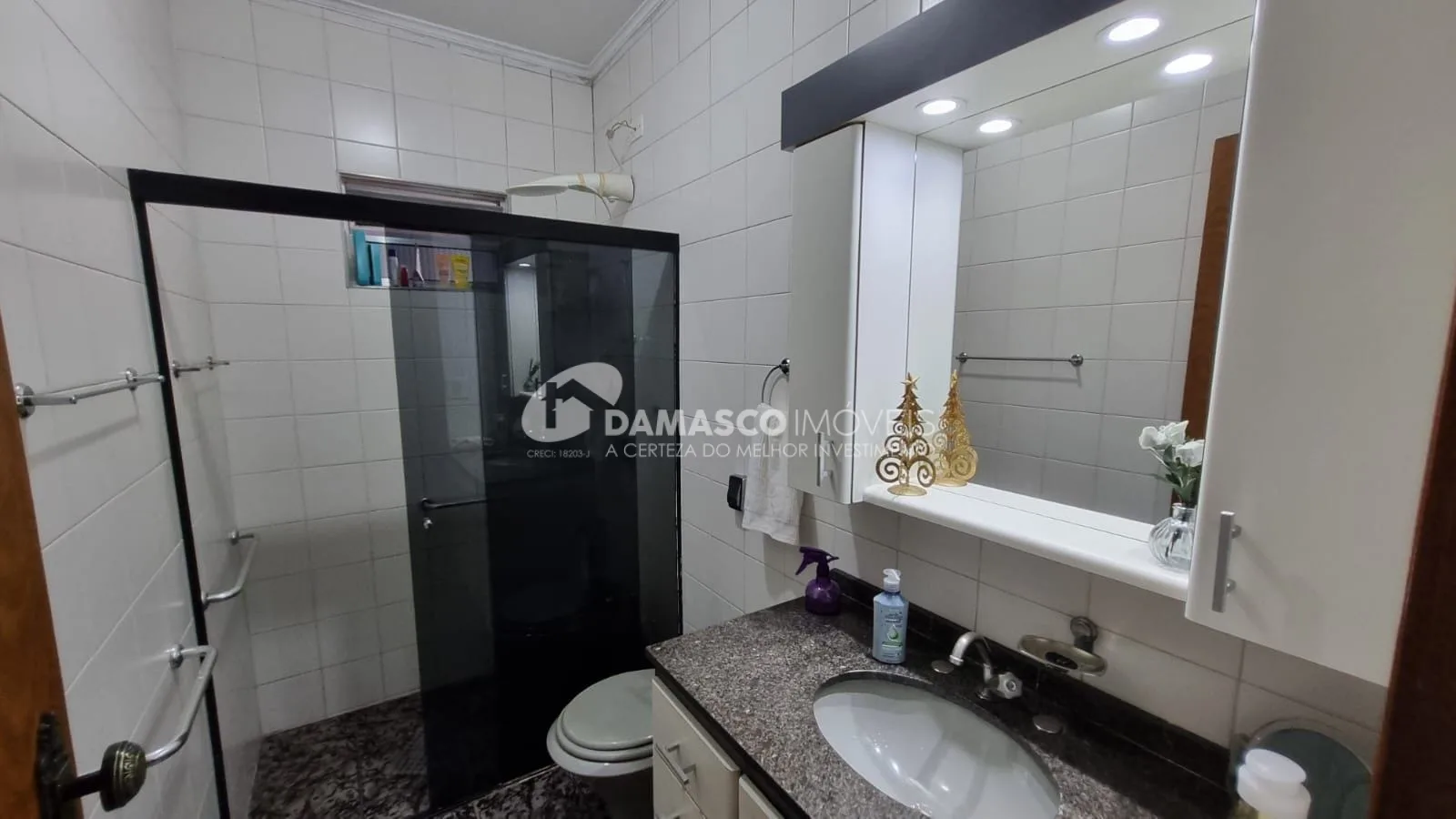 Sobrado à venda 3 Quartos, 1 Suite, 2 Vagas, Santa Paula, São Caetano do Sul - SP