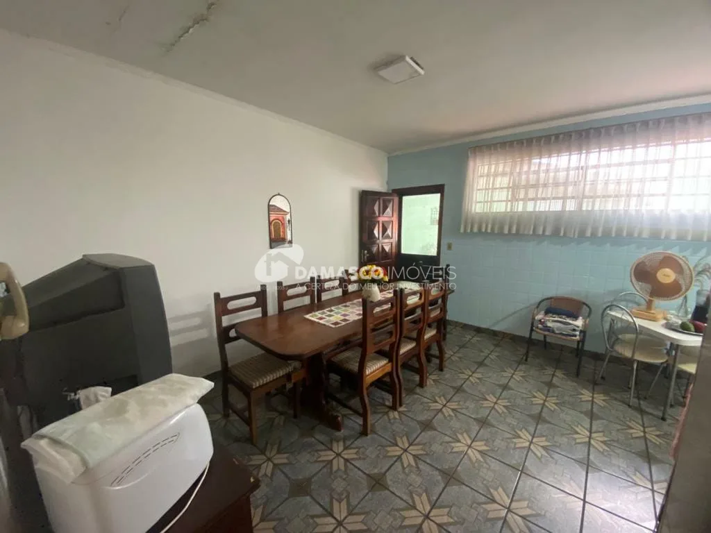 Casa à venda 2 Quartos, 10 Vagas, 237M², Campestre, Santo André - SP