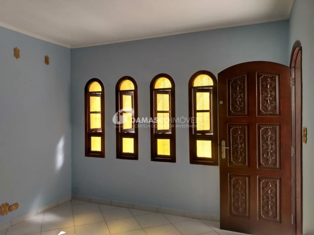 Sobrado à venda 3 Quartos, 2 Vagas, 151M², Campestre, Santo André - SP