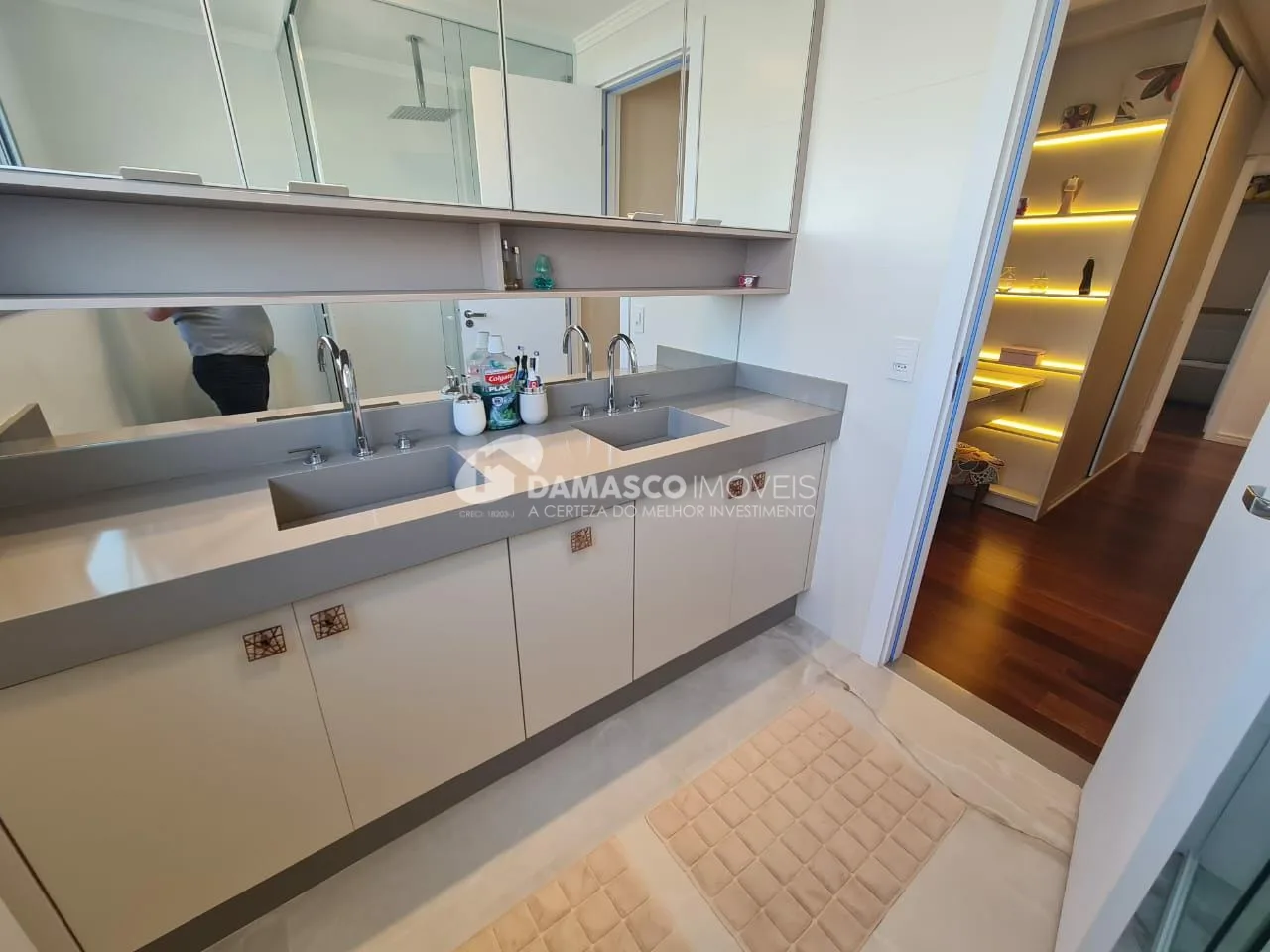 Apartamento à venda 3 Quartos, 3 Suites, 2 Vagas, 160M², Vila Mariana, São Paulo - SP 