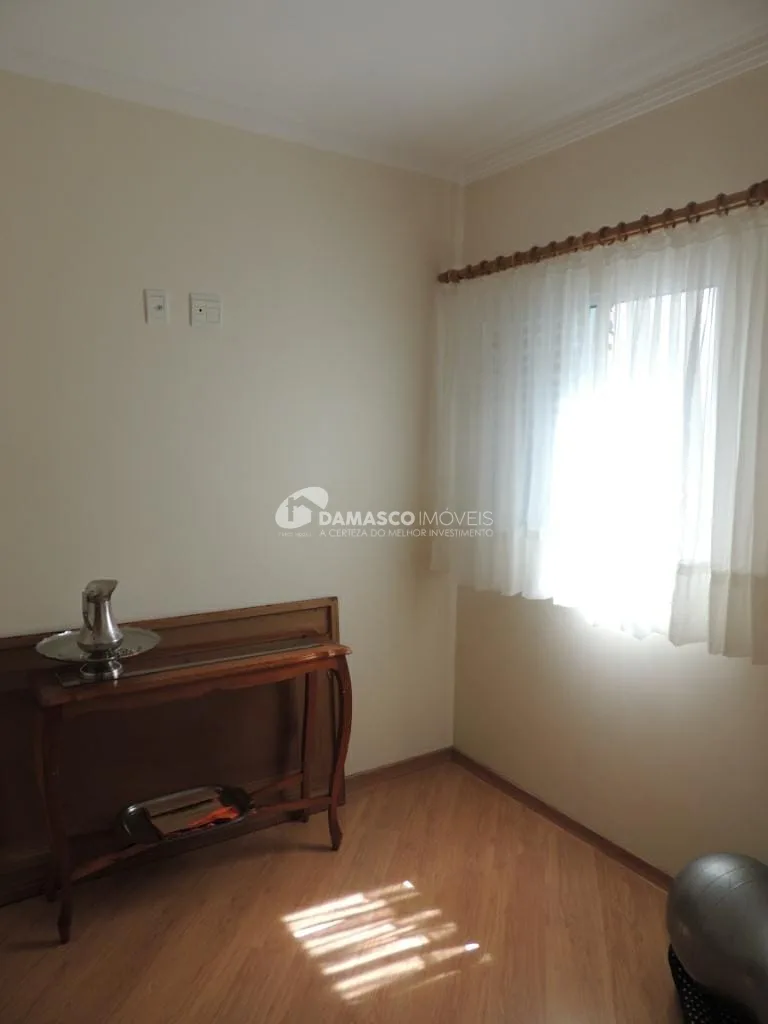 Sobrado à venda 3 Quartos, 1 Suite, 2 Vagas, 100M², Vila Alpina, São Paulo - SP