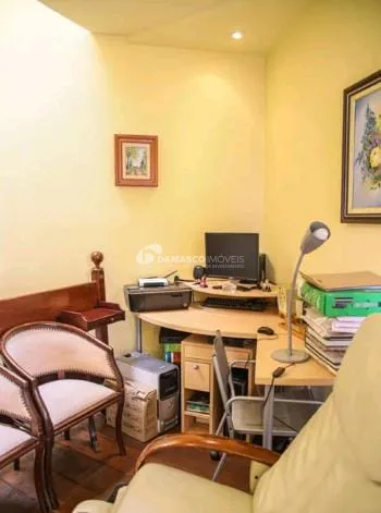 Sobrado à venda 3 Quartos, 3 Suites, 4 Vagas, 245M², Cerâmica, São Caetano do Sul - SP