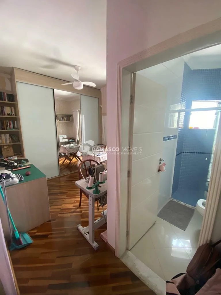 Sobrado à venda 3 Quartos, 3 Suites, 4 Vagas, 347M², Campestre, Santo André - SP