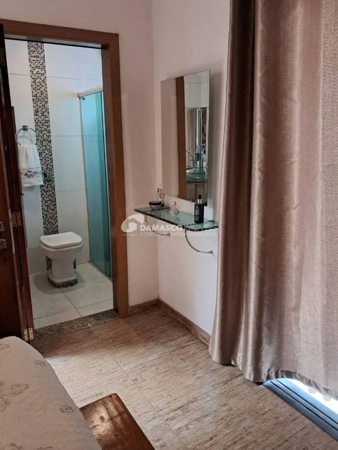 Sobrado para Venda 3 Quartos, 2 Suites, 4 Vagas, Santa Paula, São Caetano do Sul - SP