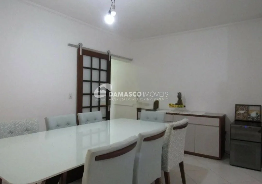 Sobrado à venda 3 Quartos, 3 Suites, 3 Vagas, 150M², Vila Alto de Santo André, Santo André - SP