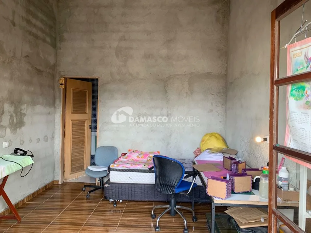 Casa à venda 2 Quartos, 3 Vagas, Olímpico, São Caetano do Sul - SP