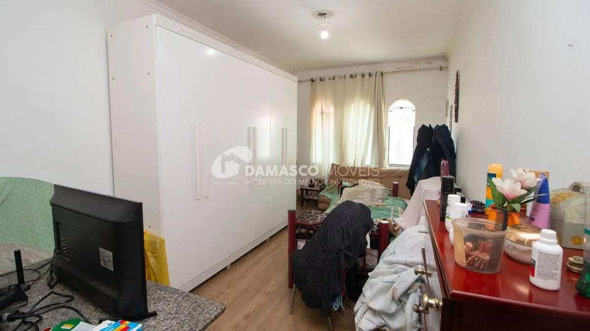 Imóvel com duas casas Bairro Osvaldo Cruz