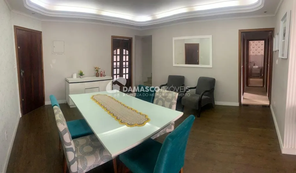 Cobertura à venda com 196 m² de área útil, 4 Quartos, 1 Suíte, 3 Vagas, Santa Maria, São Caetano do Sul - SP