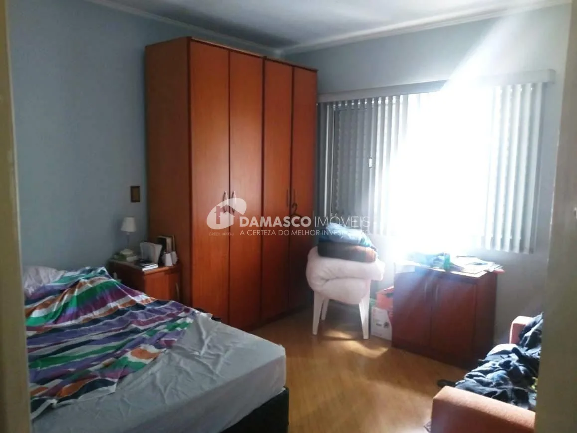Sobrado à venda 3 Quartos, 1 Suite, 2 Vagas, 238M², Centro, Santo André - SP