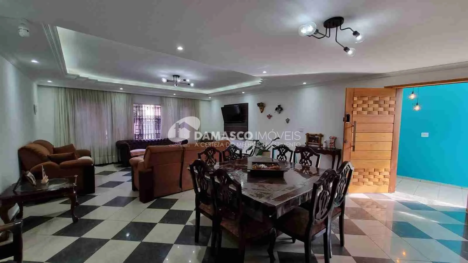 Casa de alto padrão à venda no Osvaldo Cruz | 442 m² | 3 dormitórios | Piscina | 4 vagas