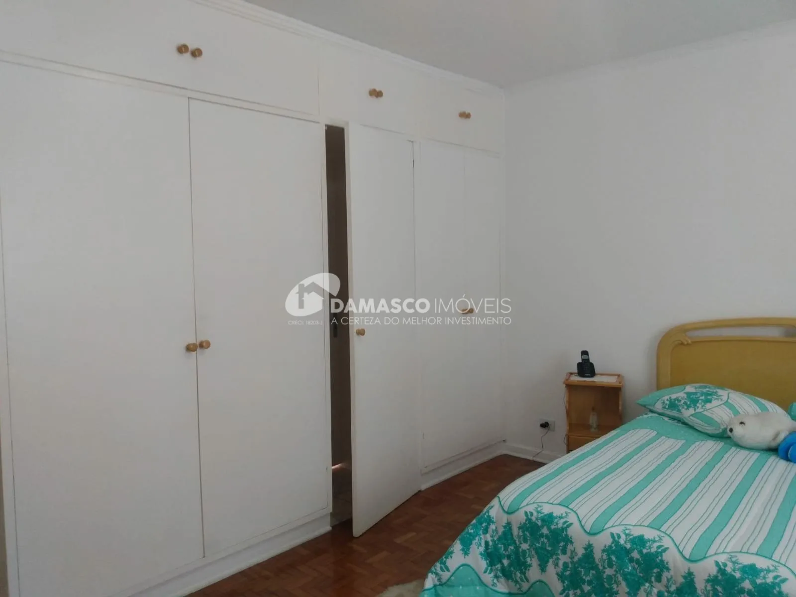Sobrado à venda 4 Quartos, 1 Suite, 5 Vagas, 251M², Olímpico, São Caetano do Sul - SP