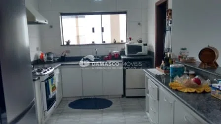 Casa à venda 4 Quartos, 1 Suite, 3 Vagas, 450M², Barcelona, São Caetano do Sul - SP