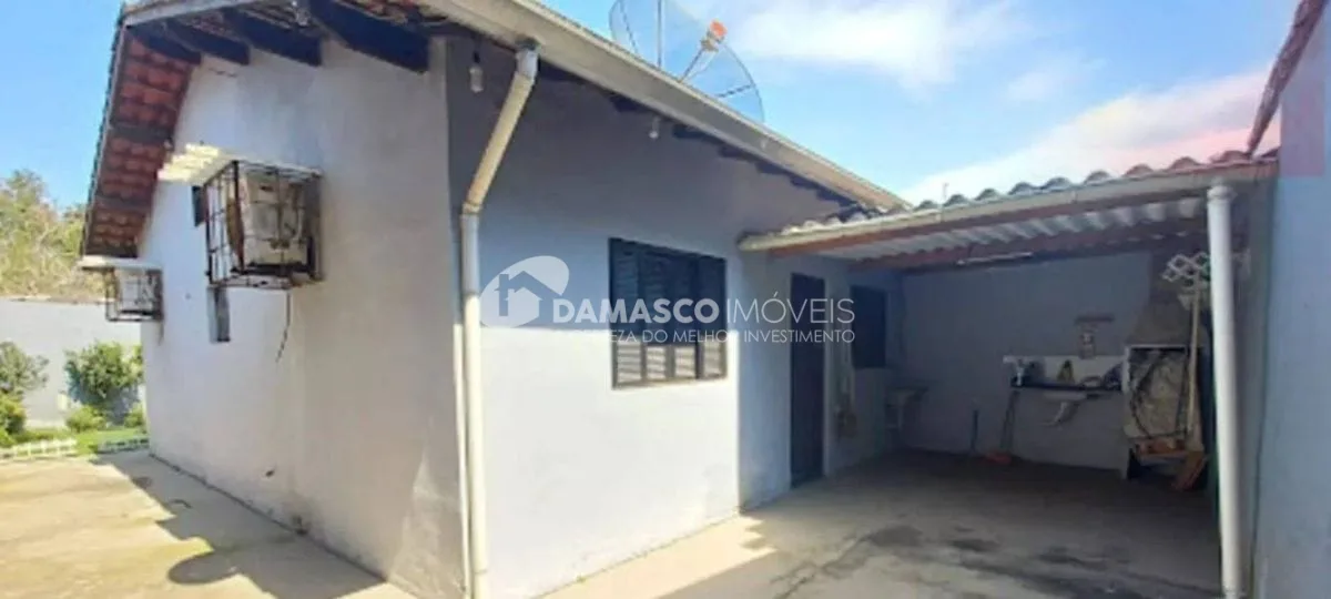 Casa com 2 quartos - Bertioga