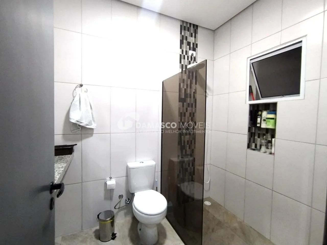 Casa à venda 4 Quartos, 4 Suites, 3 Vagas, 154M², Nova Gerty, São Caetano do Sul - SP