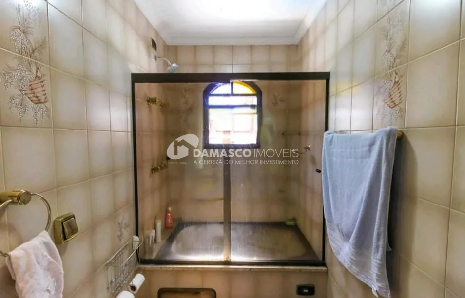 Casa à venda 5 Quartos, 3 Suites, 6 Vagas, 330M², Vila Alpina, São Paulo - SP