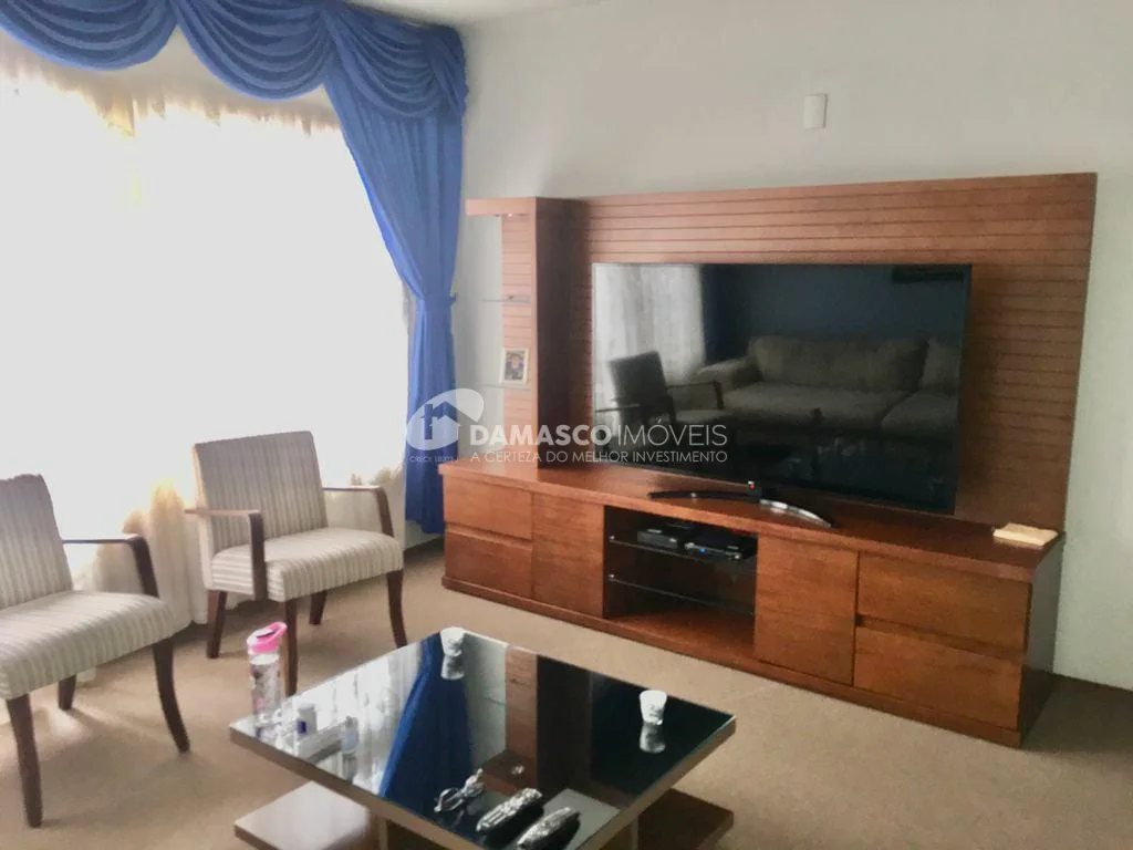 Prédio à venda 3 Quartos, 2 Suites, 10 Vagas, 250M², Barcelona, São Caetano do Sul - SP 