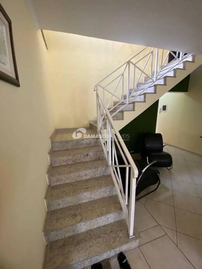 Sobrado à venda 3 Quartos, 1 Suite, 3 Vagas, 220M², Osvaldo Cruz, São Caetano do Sul - SP