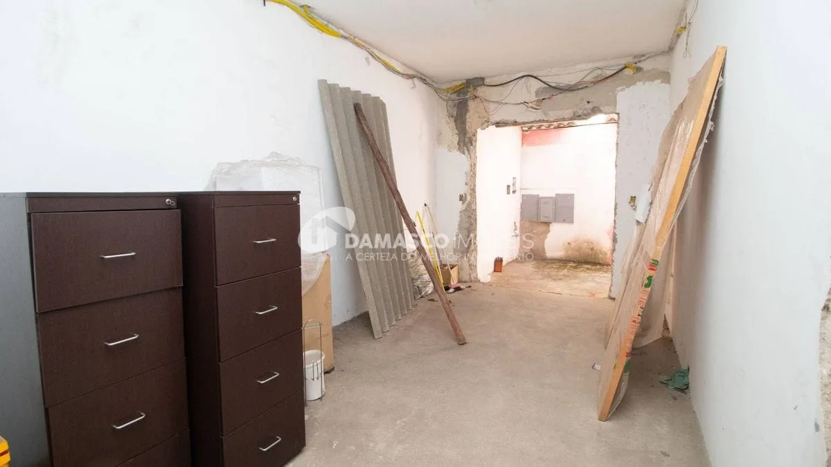 Imóvel com duas casas Bairro Osvaldo Cruz