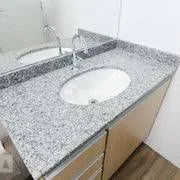 Apartamento com 2 dormitórios sendo 1 suíte e 1 vaga de garagem