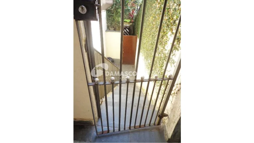 Sobrado à venda 3 Quartos, 1 Suite, 4 Vagas, Butantã, São Paulo - SP