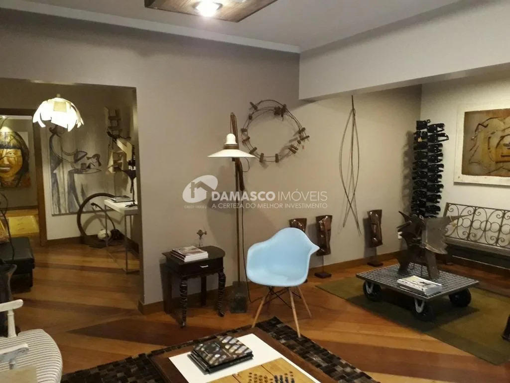 Sobrado à venda 3 Quartos, 1 Suite, 2 Vagas, 260M², Jardim Paraíso, Santo André - SP