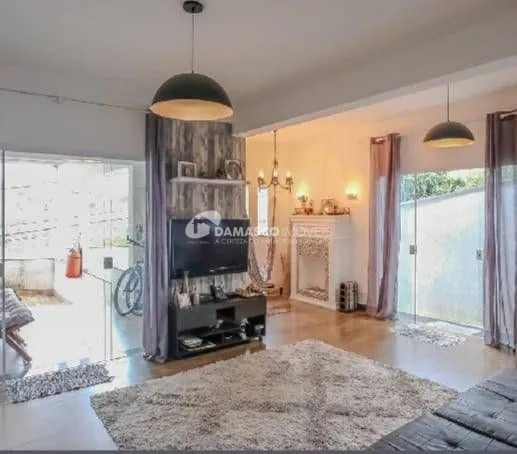 Casa Assobradada a venda no Olimpico ScSul